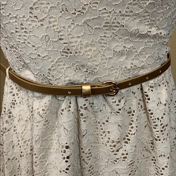 Lace Dress - Picture 5 of 5